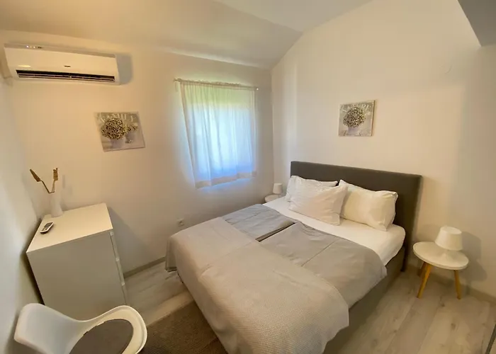 Flora 1 Lejlighed Banjol