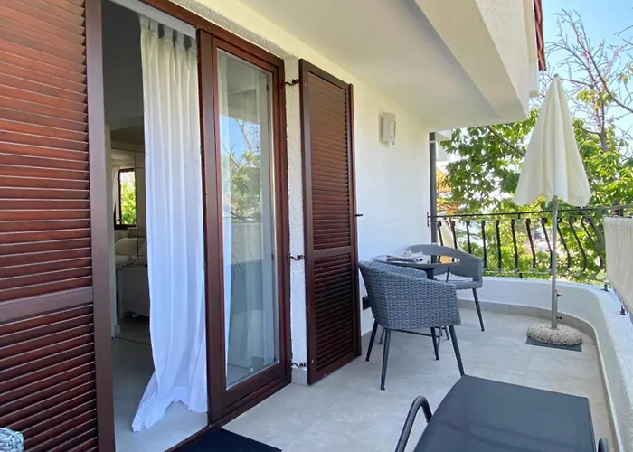 Apartamento Flora 1 Banjol